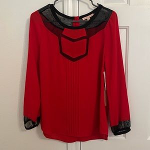 New w/ Tags!!! Gibson Latimer red and black blouse